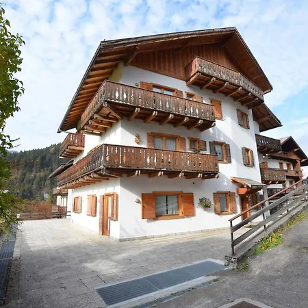 Ca Enrosadira Piano Secondo Lägenhet