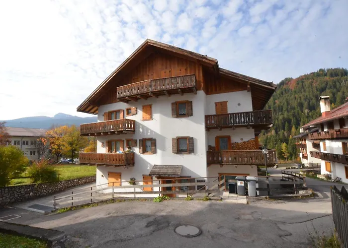 Ca Enrosadira Piano Secondo * San Vito di Cadore